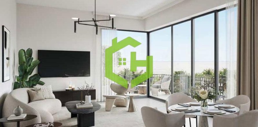 Apartment de 3 dormitorios en Town Square, UAE No. 15752