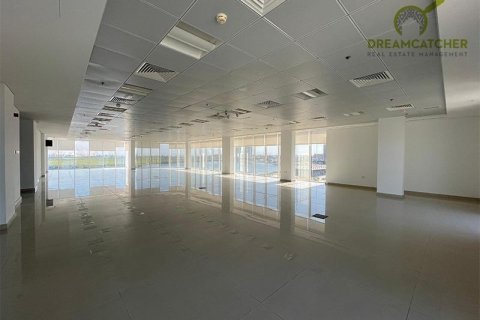 278.7m² Office in Ras Al Khaimah, UAE No. 75589 8