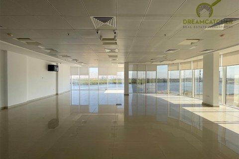 278.7m² Office in Ras Al Khaimah, UAE No. 75589 15