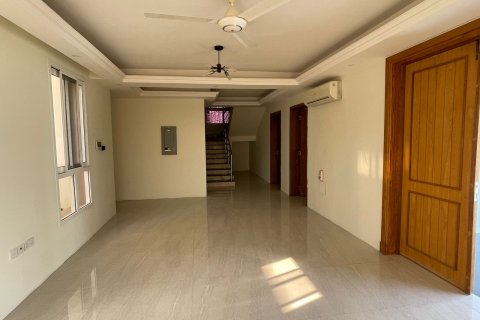 4 bedrooms Townhouse in As Sib, Oman No. 54718 3