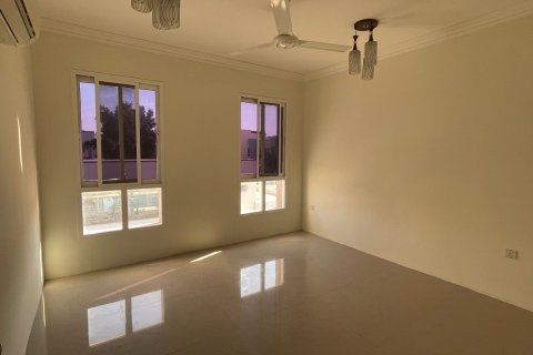 4 bedrooms Townhouse in As Sib, Oman No. 54718 9