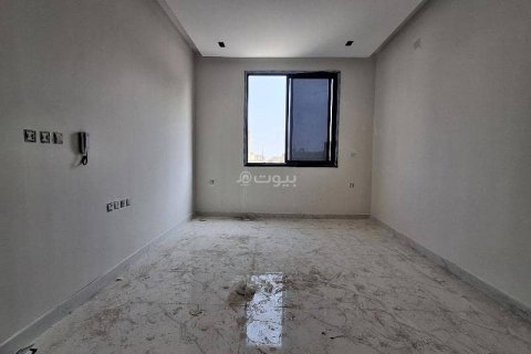 6 bedrooms Villa in Riyadh, Saudi Arabia No. 59923 16