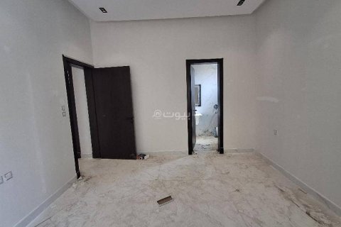 6 bedrooms Villa in Riyadh, Saudi Arabia No. 59923 17