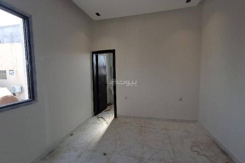 6 bedrooms Villa in Riyadh, Saudi Arabia No. 59923 18