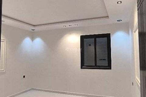 4 bedrooms Apartment in Riyadh, Saudi Arabia No. 59952 8