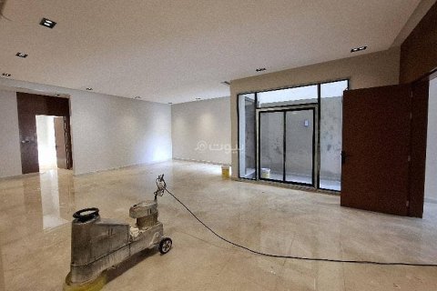 Квартира с 4 спальнями в Эр-Рияд, Саудовская Аравия №59956 15