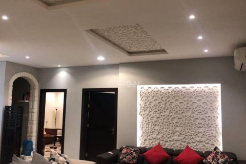 Villa de 8 dormitorios en Riyadh, Saudi Arabia No. 59922