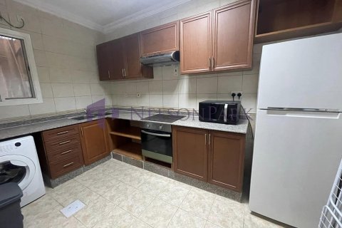 Apartment de 2 dormitorios en Doha, Qatar No. 57447 7