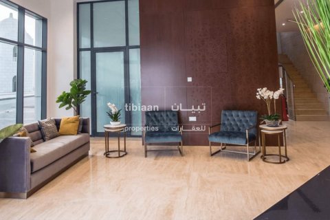 70m² Office in Bawshar, Oman No. 53981