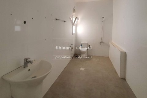 Villa Gemela de 6 dormitorios en As Sib, Oman No. 53985 8