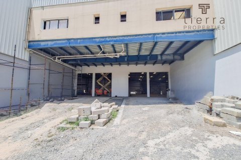 Warehouse de 3911.2m² en Al Quoz, UAE No. 46611 6