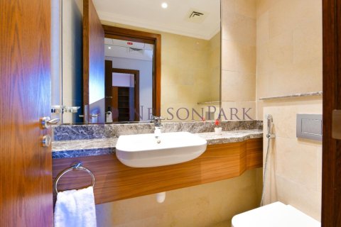 Apartment de 1 dormitorio en Doha, Qatar No. 58282 4