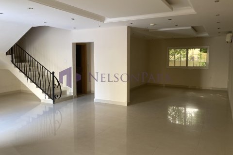 Villa de 3 dormitorios en Doha, Qatar No. 58281 3