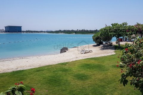 1 bedroom Apartment in Amwaj Islands, Bahrain No. 107091 12