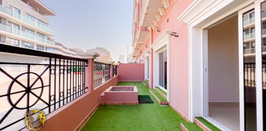 2 bedrooms Apartment in Jumeirah Village Circle, UAE No. 29085