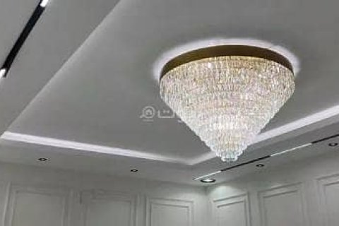 6 bedrooms Villa in Riyadh, Saudi Arabia No. 98677