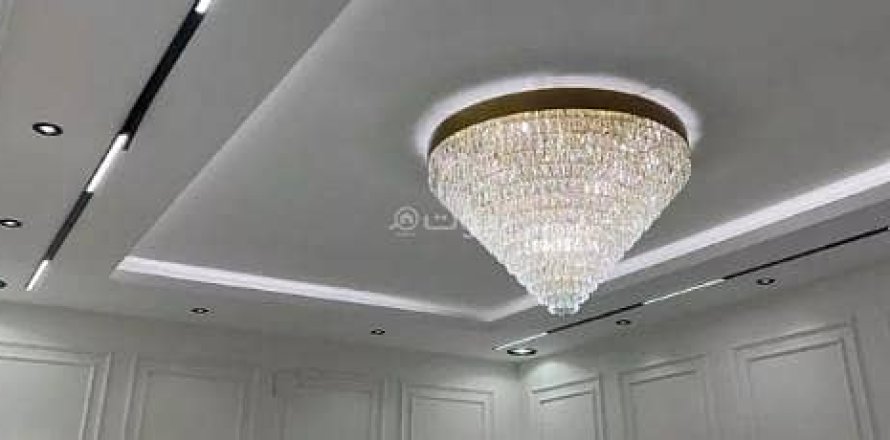 6 bedrooms Villa in Riyadh, Saudi Arabia No. 98677