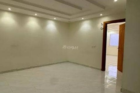 7 bedrooms Villa in Riyadh, Saudi Arabia No. 98681 8