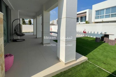 Villa de 4 chambres à Muscat, Oman No. 53417 7