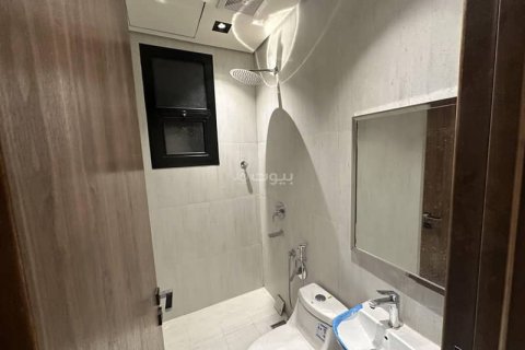 Villa de 5 dormitorios en Riyadh, Saudi Arabia No. 61749 17