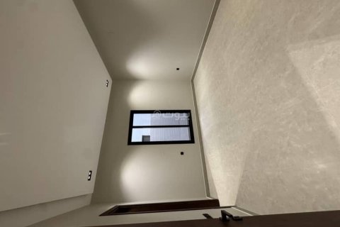 Villa de 5 dormitorios en Riyadh, Saudi Arabia No. 69183 29