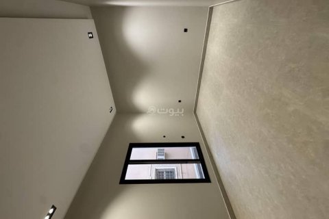 Villa de 5 dormitorios en Riyadh, Saudi Arabia No. 69183 26