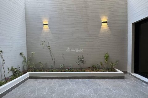 Villa de 5 dormitorios en Riyadh, Saudi Arabia No. 69183 15