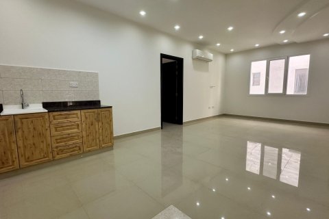 Villa Gemela de 7 dormitorios en As Sib, Oman No. 67566 8