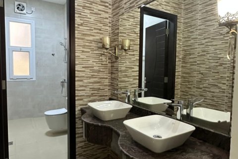 Villa Gemela de 7 dormitorios en As Sib, Oman No. 67566 12