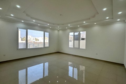 Villa Gemela de 7 dormitorios en As Sib, Oman No. 67566 7