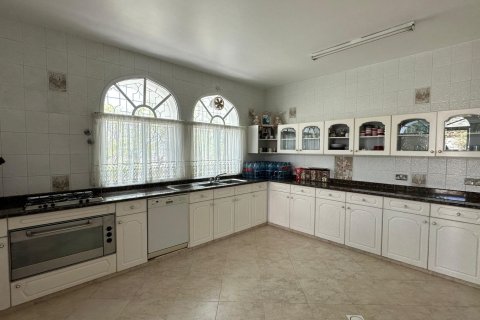 Villa de 5 chambres à Muscat, Oman No. 67568 13