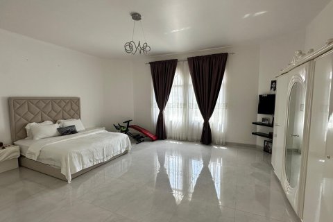 Villa de 5 chambres à Muscat, Oman No. 67568 11