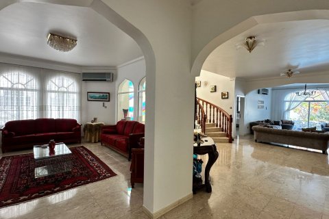 Villa de 5 chambres à Muscat, Oman No. 67568 3