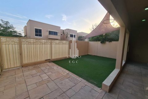 4 bedrooms Villa in Al Raha Gardens, UAE No. 36582