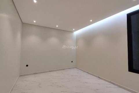 Villa de 6 dormitorios en Riyadh, Saudi Arabia No. 61547 11