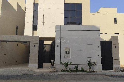 6 bedrooms Villa in Riyadh, Saudi Arabia No. 61547