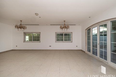 3 bedrooms Villa in Legacy, UAE No. 48714 10