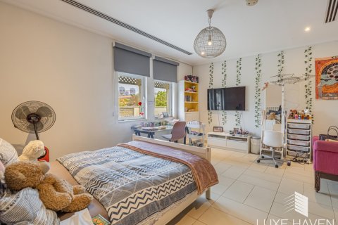 4 bedrooms Villa in Regional, UAE No. 48712 16