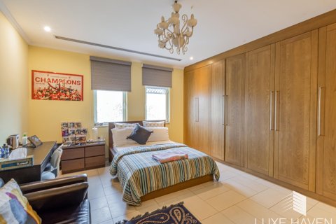 4 bedrooms Villa in Regional, UAE No. 48712 10