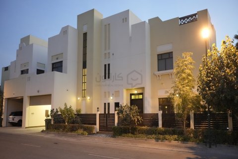 Villa de 4 chambres à Riffa, Bahrain No. 99351 6