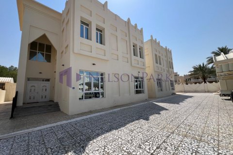 5 غرفة نوم  فيلا في الدوحة, Qatar رقم 57892