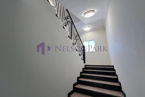 Villa de 4 dormitorios en Doha, Qatar No. 57893 11