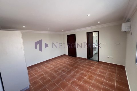 Villa de 4 dormitorios en Doha, Qatar No. 57893 12