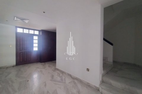 5 غرفة نوم فيلا في Tourist Club Area, الإمارات العربية المتحدة رقم 70761 28