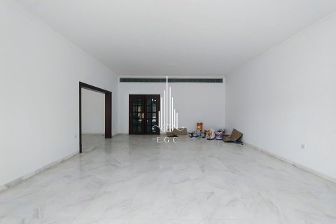 5 غرفة نوم فيلا في Tourist Club Area, الإمارات العربية المتحدة رقم 70761 31