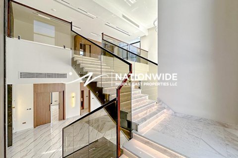 Villa de 5 dormitorios en Abu Dhabi, UAE No. 99184 10