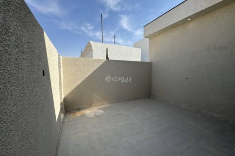 Villa de 5 dormitorios en Riyadh, Saudi Arabia No. 60534 5