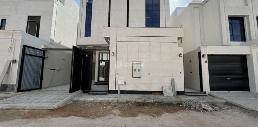 Villa de 5 dormitorios en Riyadh, Saudi Arabia No. 60534