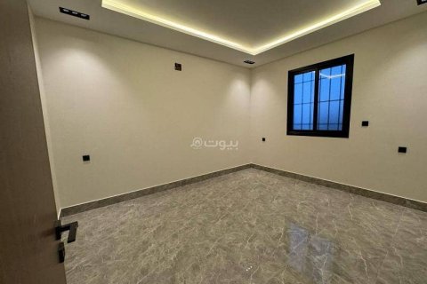 5 bedrooms Villa in Riyadh, Saudi Arabia No. 59966 18