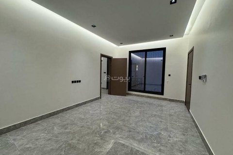 5 bedrooms Villa in Riyadh, Saudi Arabia No. 59966 10